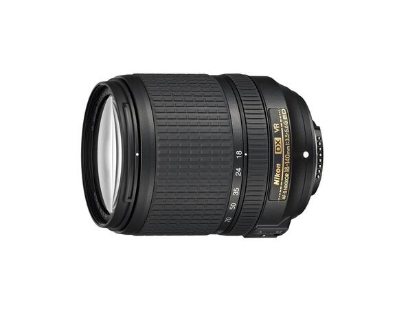 Nikon 18-140mm f/3.5-5.6 G DX AF-S ED VR Standardzoom med god rekkevidde